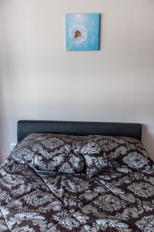 Suites Donna Bihac Exterior photo