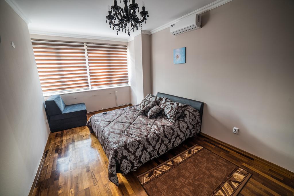 Suites Donna Bihac Exterior photo
