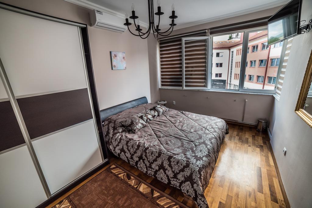 Suites Donna Bihac Exterior photo