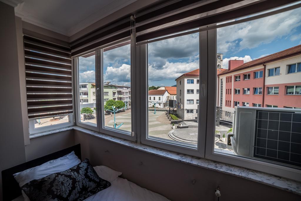 Suites Donna Bihac Exterior photo